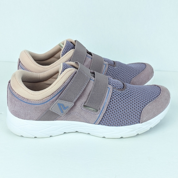 vionic velcro sneakers